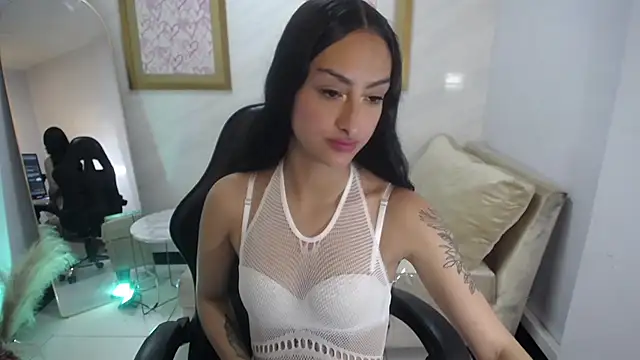 Tifany v online show from 09.26.25