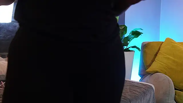 Tayler Kim online show from 02.10.26