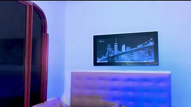 aura-monet online show from 12.14.25