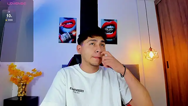 Nicolas James Sc online show from 10.18.25