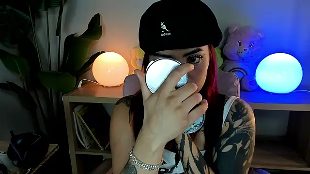 Mystic blue online show from 12.05.25