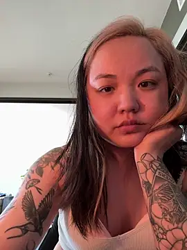 violet lin online show from 04.16.26