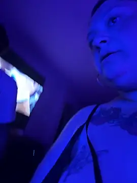 bbwbubbles77 online show from 12.15.25