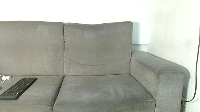 criss zuri online show from 10.20.25