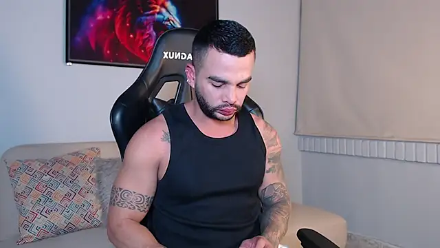 Bruno De Lucaa  online show from 09.09.25