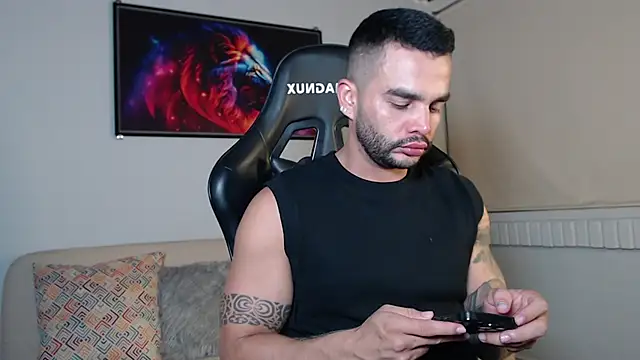 Bruno De Lucaa  online show from 09.14.25