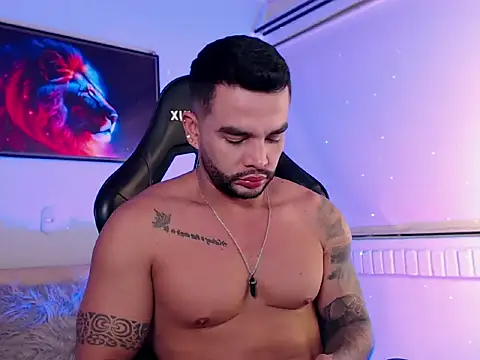 Bruno De Lucaa  online show from 12.19.25