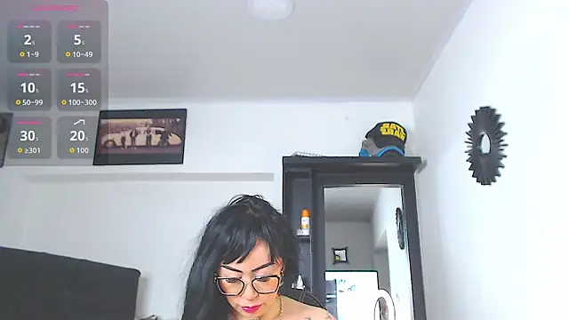 Snapshot of Vicky_hotmilf chatting on 04.23.26 Vicky hotmilf online show from 04.23.26