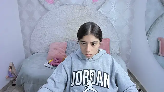 Gaby louse online show from 04.03.26