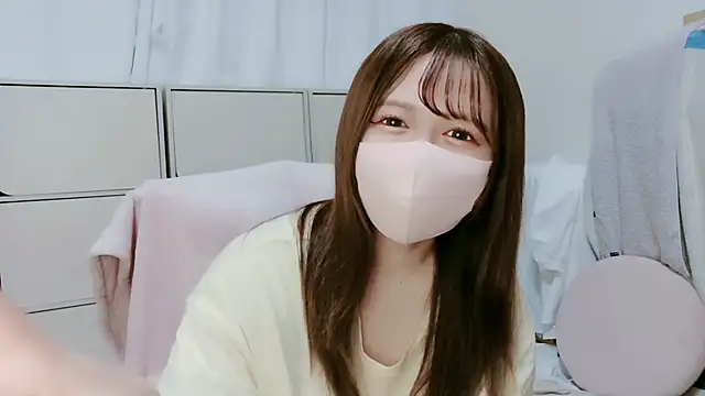 Hanachan Gcup  online show from 09.18.25