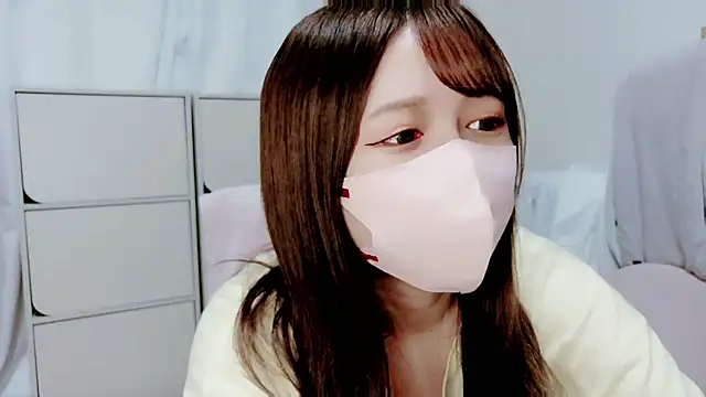 Hanachan Gcup  online show from 09.19.25
