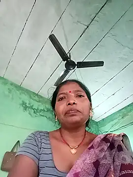 Snapshot of Jivika_Jaiswal chatting on 10.26.25 Jivika Jaiswal online show from 10.26.25