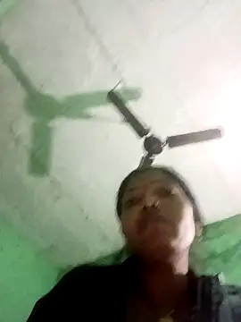 Snapshot of Jivika_Jaiswal chatting on 11.12.25 Jivika Jaiswal online show from 11.12.25