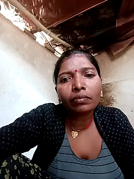 Snapshot of Jivika_Jaiswal chatting on 11.17.25 Jivika Jaiswal online show from 11.17.25