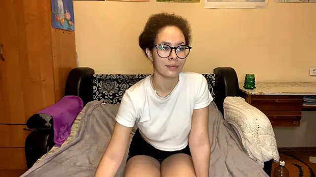 CarollNino online show from 09.28.25