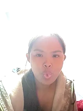 xinhxinhcute online show from 12.02.25