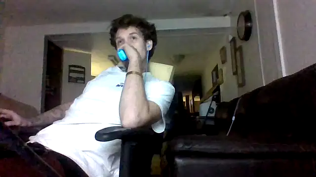 Snapshot of Duanennnn chatting on 02.23.26 Duanennnn online show from 02.23.26