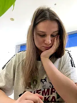 MiniVi online show from 09.17.25