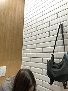 MiniVi online show from 11.28.25