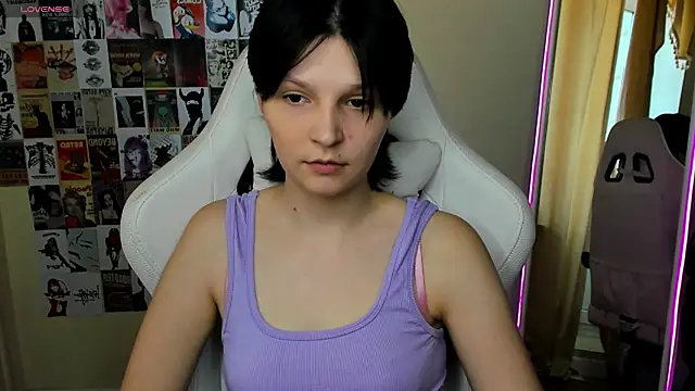 Snapshot of AudreyyKim chatting on 09.18.25 AudreyyKim online show from 09.18.25