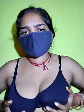 Snapshot of Bebo_Sweety143 chatting on 09.28.25 Bebo Sweety143 online show from 09.28.25