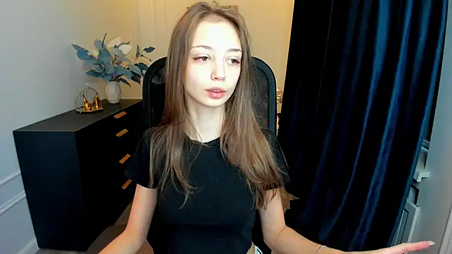 EmilyGraydis online show from 09.27.25