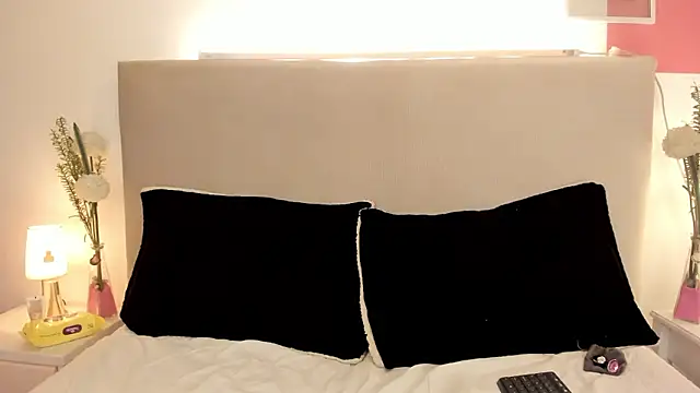 Angel Velvet online show from 01.15.26