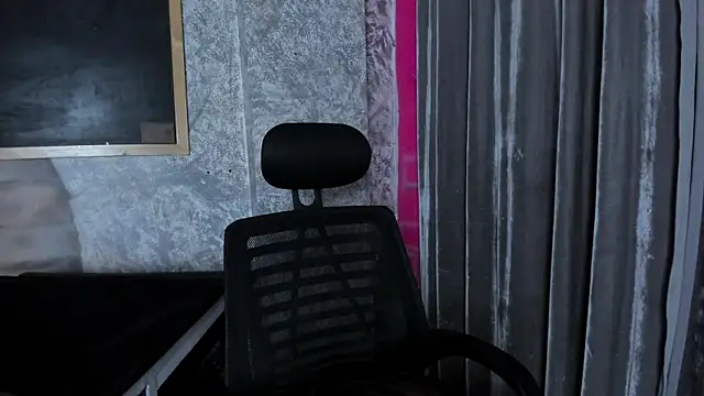 Zairaa Fox online show from 11.27.25