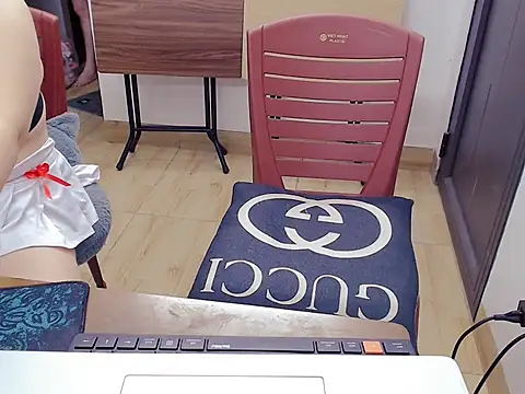 Funnygirl 9x online show from 06.05.26
