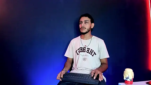 Boss Domiinator online show from 04.10.26