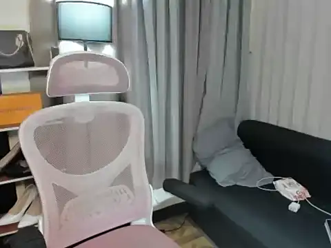 Seductive Margaux online show from 12.16.25