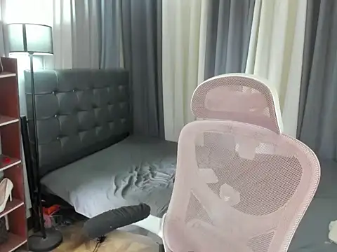 Snapshot of Seductive_Margaux chatting on 02.11.26 Seductive Margaux online show from 02.11.26