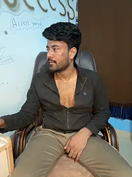 Snapshot of MeekBatgirl chatting on 11.22.25 MeekBatgirl online show from 11.22.25