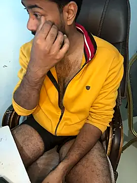 Snapshot of MeekBatgirl chatting on 12.14.25 MeekBatgirl online show from 12.14.25