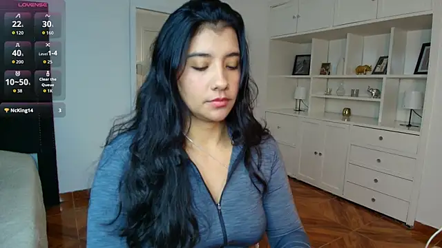 nina moen online show from 11.23.25