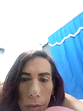 Snapshot of MissDiabla_ chatting on 12.04.25 MissDiabla online show from 12.04.25