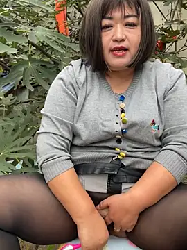 icewoman888 online show from 10.09.25