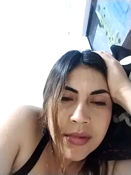 Camila latina 0 online show from 09.17.25