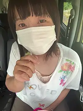 Snapshot of hanachan_001 chatting on 10.08.25 hanachan 001 online show from 10.08.25