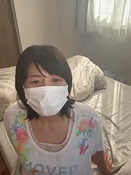 Snapshot of hanachan_001 chatting on 10.23.25 hanachan 001 online show from 10.23.25