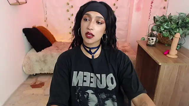 Cleofox  online show from 09.12.25