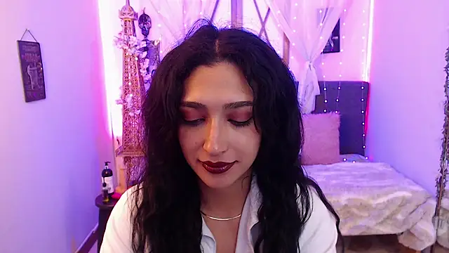 Cleofox  online show from 10.22.25