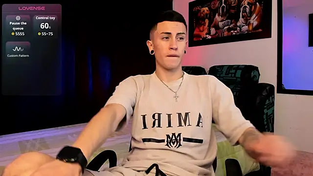 Snapshot of Sebas_maverick chatting on 11.11.25 Sebas maverick online show from 11.11.25