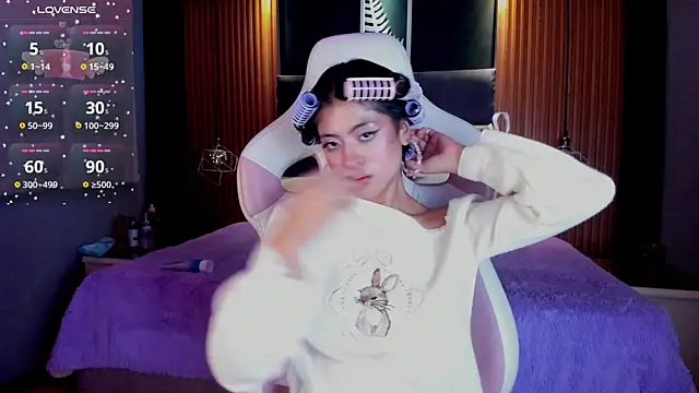 AlanaWalker9 online show from 11.28.25