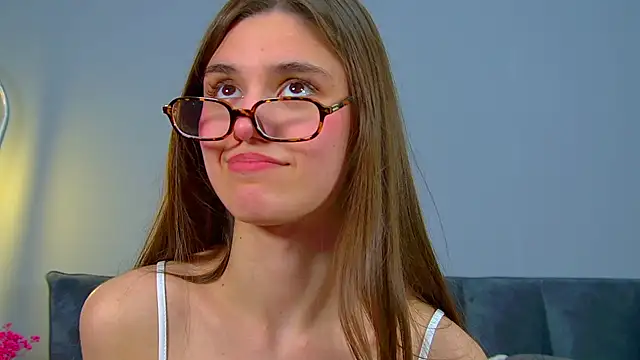 ArianaAllens online show from 04.15.26