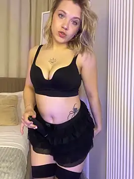 AlisaMyers online show from 04.13.26