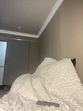 Moonzy77 online show from 11.08.25