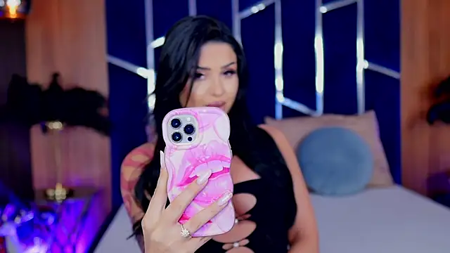 KylieKroftt online show from 12.19.25