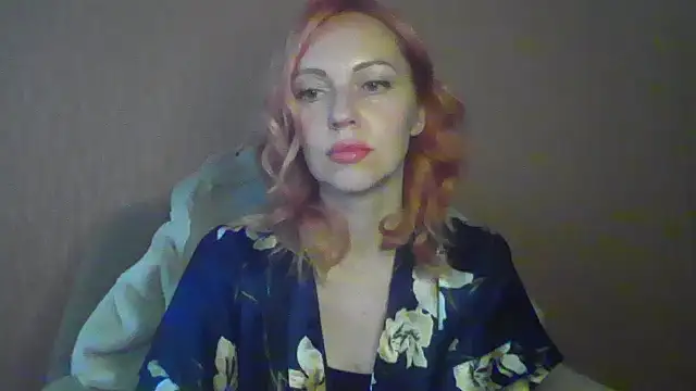 Snapshot of MashaSwan9977 chatting on 09.17.25 MashaSwan9977 online show from 09.17.25