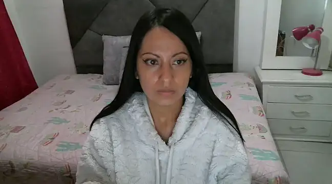 Taylormegan online show from 02.18.25